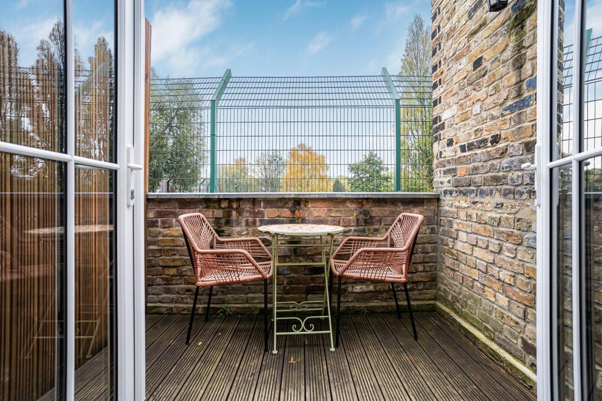 Stylish Modern Apartments By Livestay Short Lets & Serviced Accommodation London Nw6 Экстерьер фото