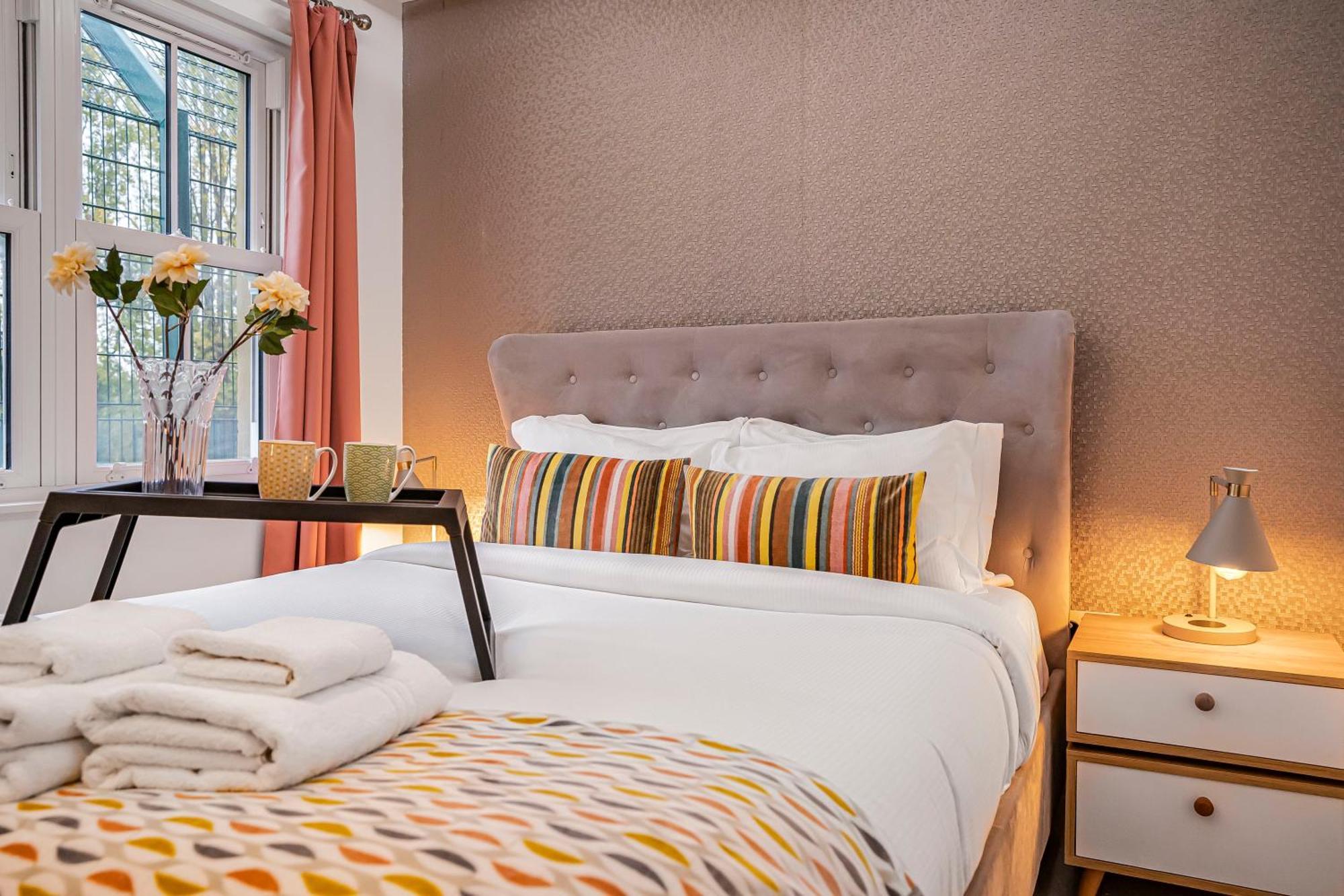 Stylish Modern Apartments By Livestay Short Lets & Serviced Accommodation London Nw6 Экстерьер фото